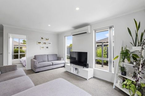 Photo of property in 3 Wildwood Avenue, Avonside, Christchurch, 8061