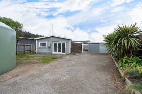 Photo of property in 16 Hydrabad Drive, Waitarere Beach, Levin, 5510