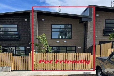 Photo of property in 152b Mcleod Road, Te Atatu South, Auckland, 0610