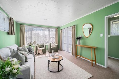 Photo of property in 3 Carter Drive, Pomare, Rotorua, 3015