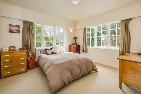 Photo of property in 1 Ruru Street, Waikanae, 5036