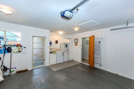 Photo of property in 5 Patricia Place, Harewood, Christchurch, 8051