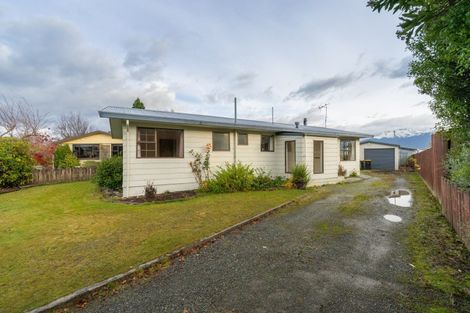 Photo of property in 19 Tom Plato Drive, Te Anau, 9600
