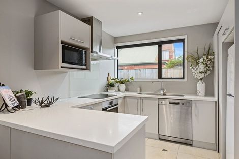 Photo of property in 4/16 Grants Road, Papanui, Christchurch, 8053