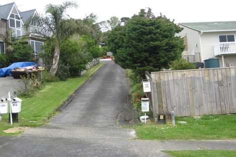 Photo of property in 1/35 Polkinghorne Drive, Manly, Whangaparaoa, 0930