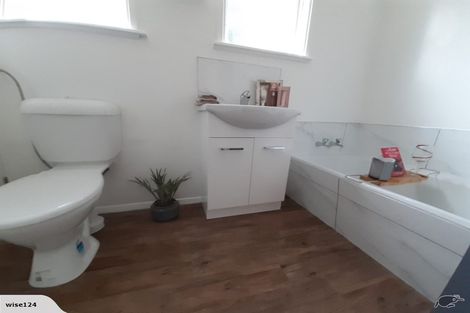 Photo of property in 39 Cardiff Crescent, Cannons Creek, Porirua, 5024