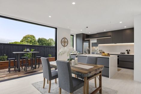 Photo of property in 6a Kohanga Road, Mangere Bridge, Auckland, 2022