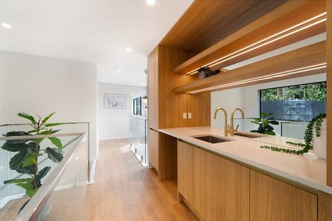 Photo of property in 46a Queenstown Road, Onehunga, Auckland, 1061