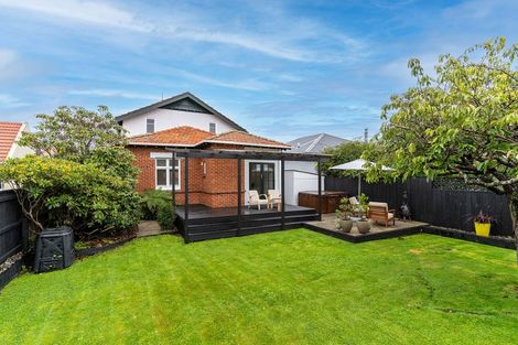 Photo of property in 30 Ings Avenue, Saint Clair, Dunedin, 9012