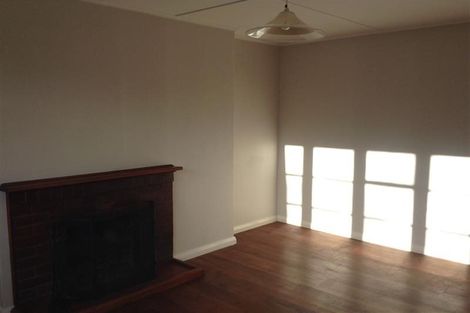 Photo of property in 377 Cambridge Terrace, Naenae, Lower Hutt, 5011