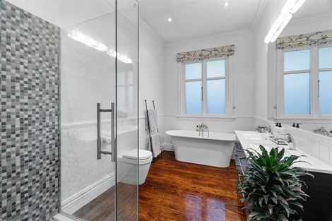 Photo of property in 59 Weston Road, St Albans, Christchurch, 8052