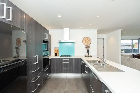 Photo of property in 39 Wiltshire Drive, Puketaha, Hamilton, 3210