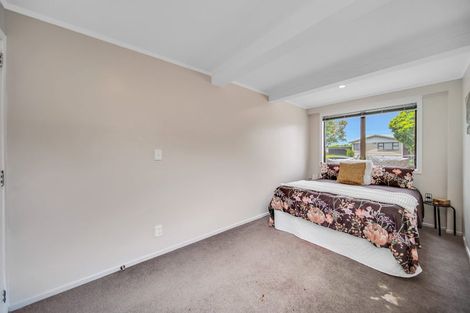 Photo of property in 12 Ronald Place, Manurewa, Auckland, 2102