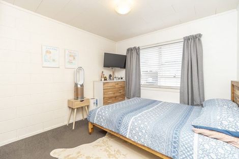 Photo of property in 2/6 Snead Place, Hamilton East, Hamilton, 3216