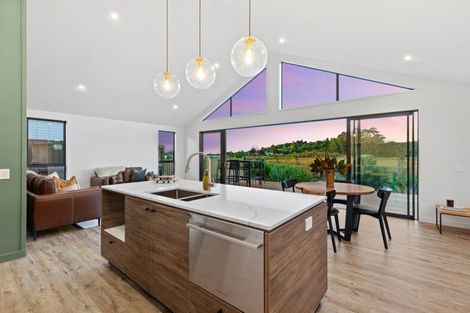 Photo of property in 5 Pekapeka Lane, Poike, Tauranga, 3112