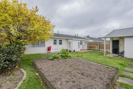 Photo of property in 48 Rimu Street, Levin, 5510