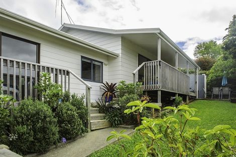 Photo of property in 37 Cable Bay Block Road, Cable Bay, 0420