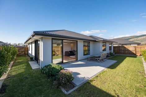 Photo of property in 5 Esher Lane, Richmond, 7020