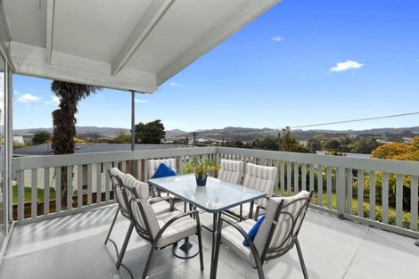 Photo of property in 57 Sherwood Road, Onerahi, Whangarei, 0110