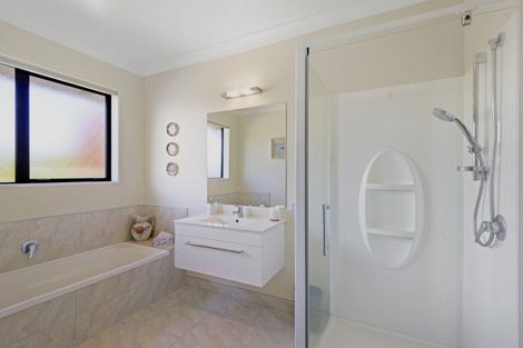 Photo of property in 2 Kowhai Drive, Darfield, 7510