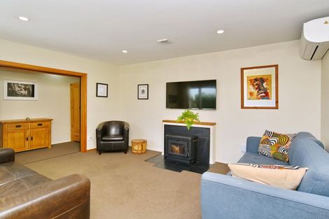 Photo of property in 49 Vancouver Crescent, Wainoni, Christchurch, 8061