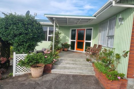 Photo of property in 9 Severn Place, Spotswood, New Plymouth, 4310