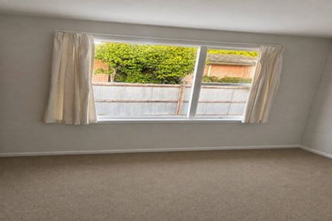 Photo of property in 8 Lochee Road, Upper Riccarton, Christchurch, 8041