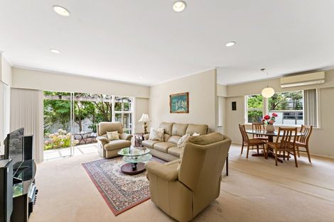 Photo of property in 8 Sorrel Crescent, Bucklands Beach, Auckland, 2012