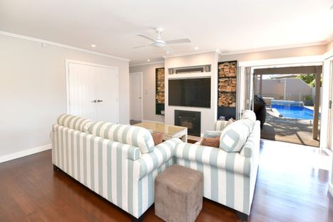 Photo of property in 6 Commodore Court, Gulf Harbour, Whangaparaoa, 0930