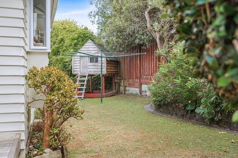Photo of property in 25 Bretton Terrace, Hillcrest, Hamilton, 3216