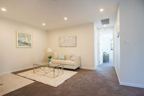 Photo of property in 5 Babos Avenue, Kumeu, 0810