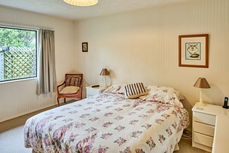 Photo of property in 104 Oxford Street, Tawa, Wellington, 5028