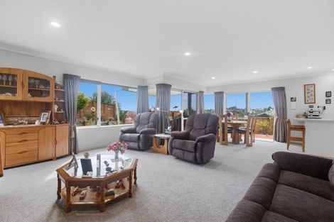 Photo of property in 94 Osprey Drive, Welcome Bay, Tauranga, 3112