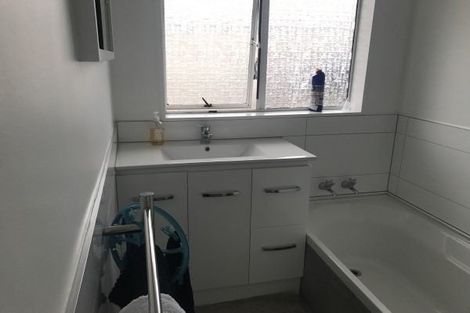 Photo of property in 12-12a Cecil Place, Cloverlea, Palmerston North, 4412