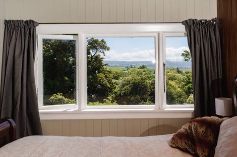 Photo of property in 20 Greenhithe Street, Waihola, Milton, 9073