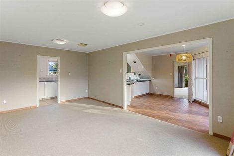 Photo of property in 8 Nimmo Avenue, Waikanae, 5036