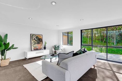 Photo of property in 18 Patatee Terrace, Baverstock, Hamilton, 3200