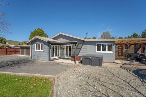 Photo of property in 7 Bird Lane, Wakefield, 7025
