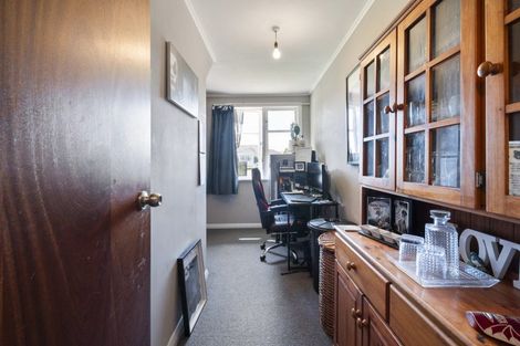 Photo of property in 30 Lower High Street, Marton, 4710