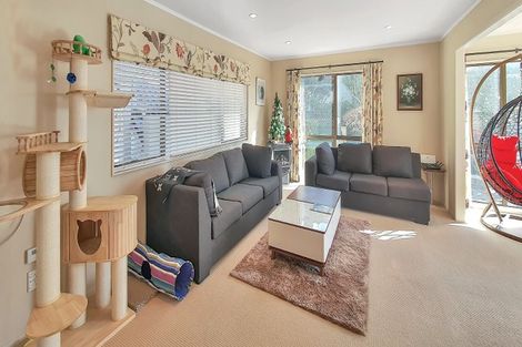 Photo of property in 1/15 Malloy Place, Eastern Beach, Auckland, 2012