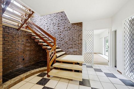 Photo of property in 4220a Great North Road, Glendene, Auckland, 0602