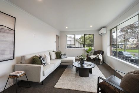 Photo of property in 46 Halswell Crescent, Westbrook, Palmerston North, 4412
