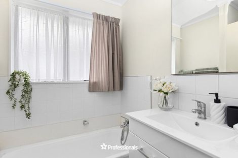 Photo of property in 52 Sladden Street, Naenae, Lower Hutt, 5011
