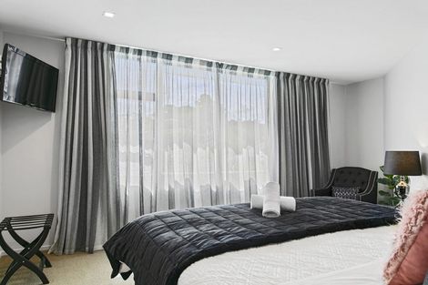 Photo of property in 11/2 Lowell Place, Waipahihi, Taupo, 3330