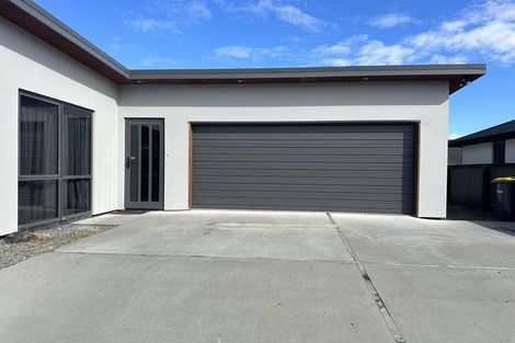 Photo of property in 8 Catalina Lane, Waldronville, Dunedin, 9018