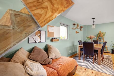 Photo of property in 25a Bell Street, Tawa, Wellington, 5028