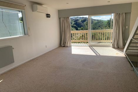Photo of property in 2 Narbada Crescent, Khandallah, Wellington, 6035