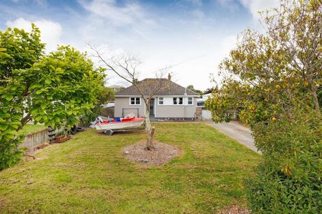 Photo of property in 6 Johnson Street, Bulls, 4818