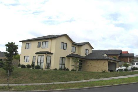 Photo of property in 67 Bluebird Crescent, Unsworth Heights, Auckland, 0632