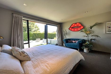 Photo of property in 1 Buckler Court, Jacks Point, Queenstown, 9371